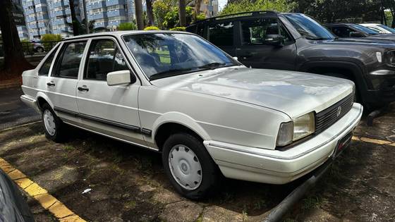 VOLKSWAGEN SANTANA 1.8 CL 8V ÁLCOOL 4P MANUAL
